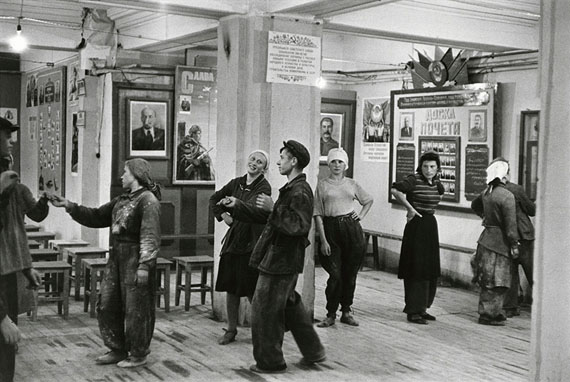 Arbeiterkantine, Moskau 1951. © Henri Cartier-Bresson, Magnum Photos.Leihgeber: Family Office Sozietät PariterFortis, München.
